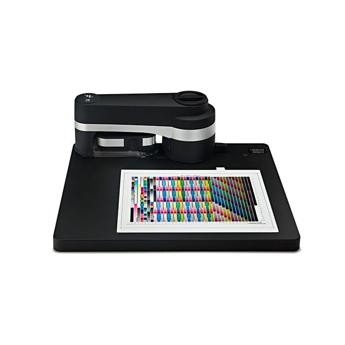 i1iO Automated Scanning Table
